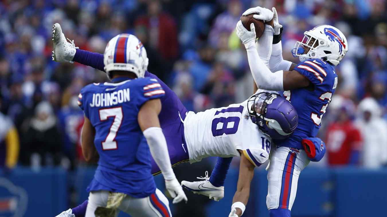 Viking Twitter Goes Berserk Over Jefferson's All-Time Catch