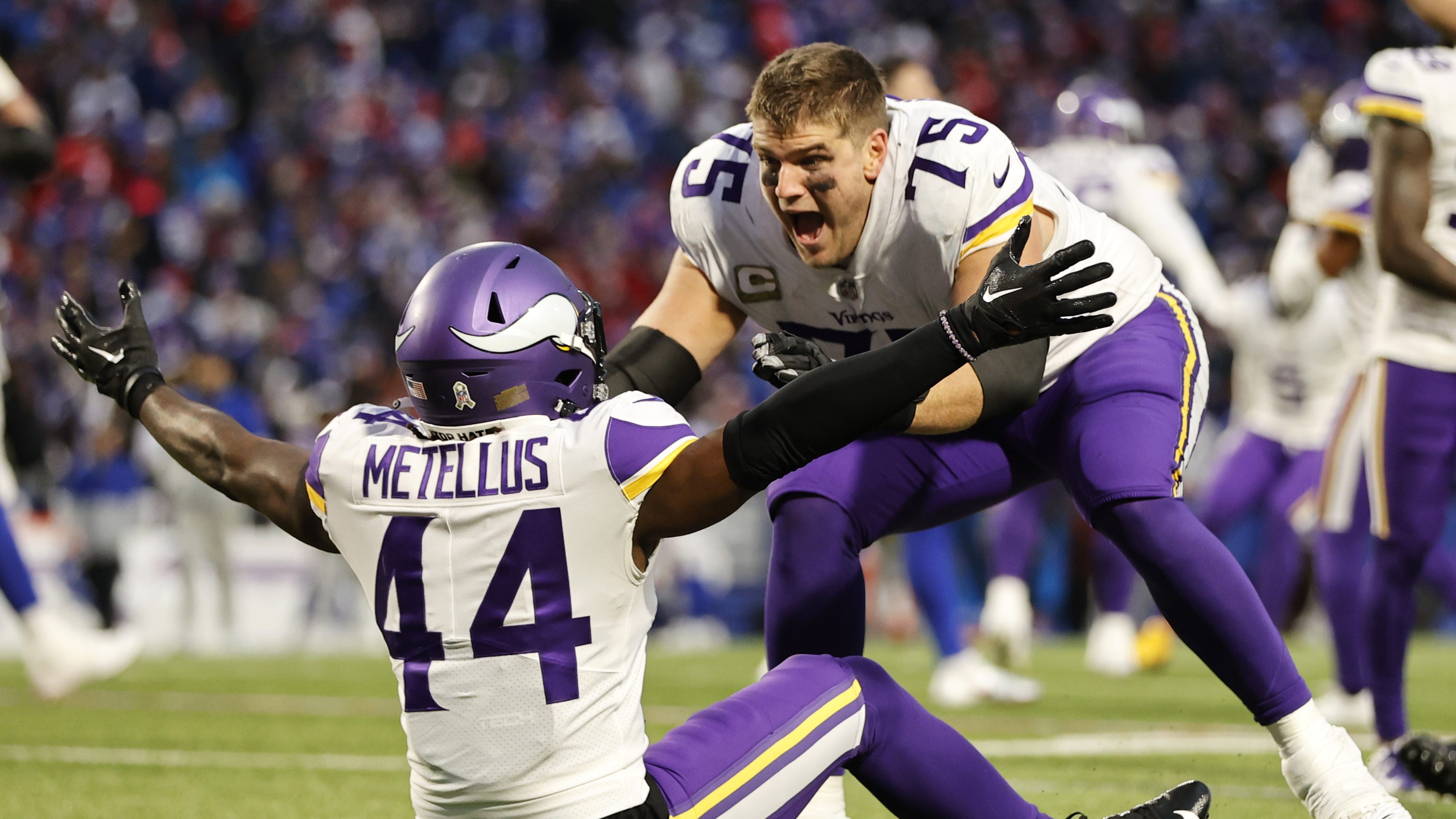 NFL World Reacts To Vikings' Upset Over Bills