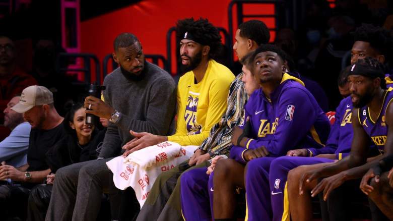 Lakers star LeBron James sits next to Anthony Davis