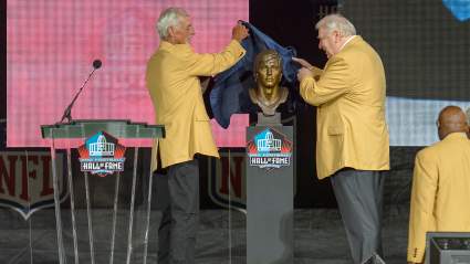Raiders Groundbreaking Hall of Famer Dies at 72, Tim Brown & More React
