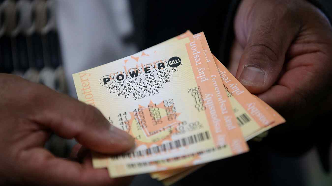 Powerball Drawing Time & TV Channel Tonight [Monday Nov. 7]