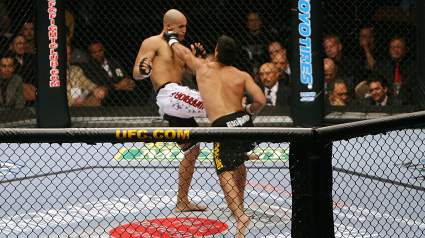 Former UFC Champion Wants To Return to the Octagon for Farewell Fight