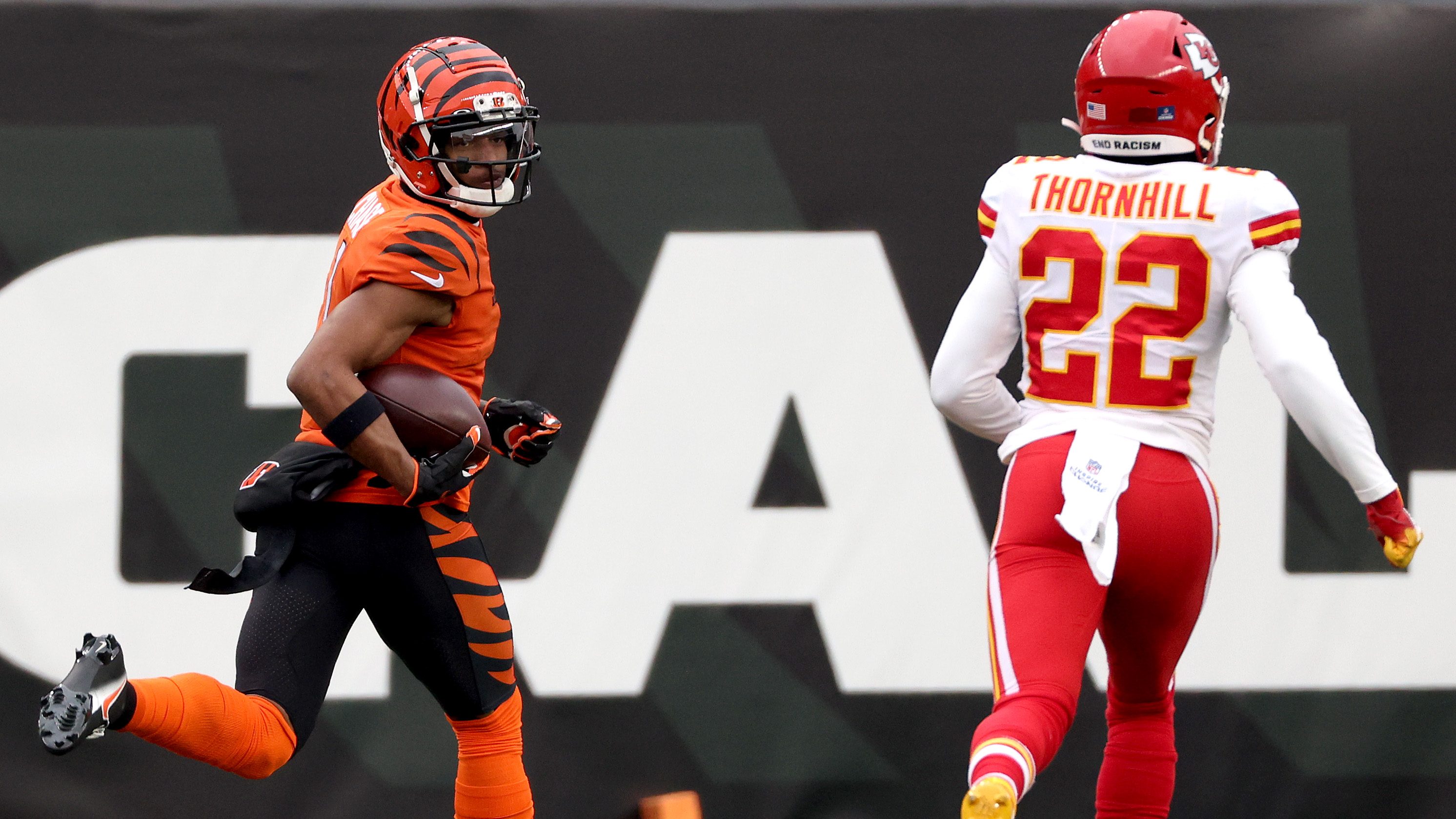 Chiefs’ Justin Reid Sparks ‘Twitter Beef’ With Bengals’
Ja’Marr Chase
