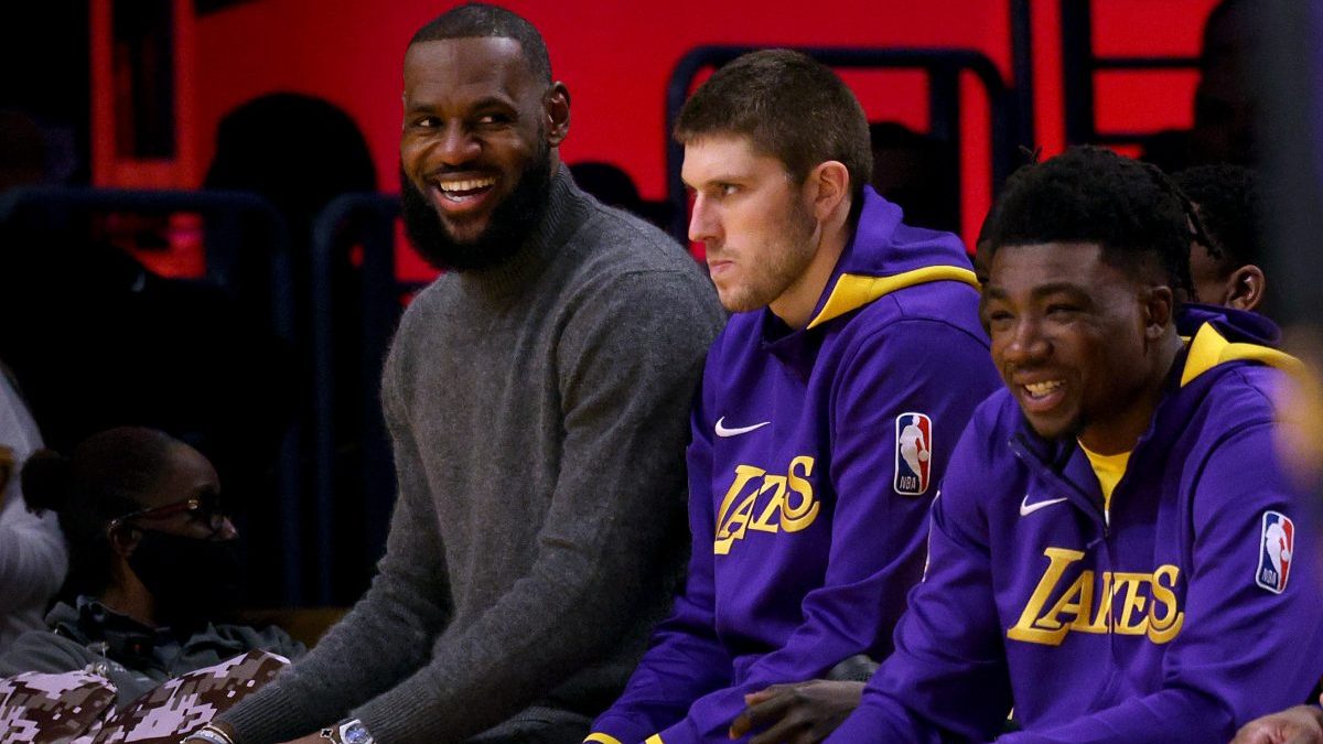 Lakers Rumors: LeBron James Urged To Accept Change In Role