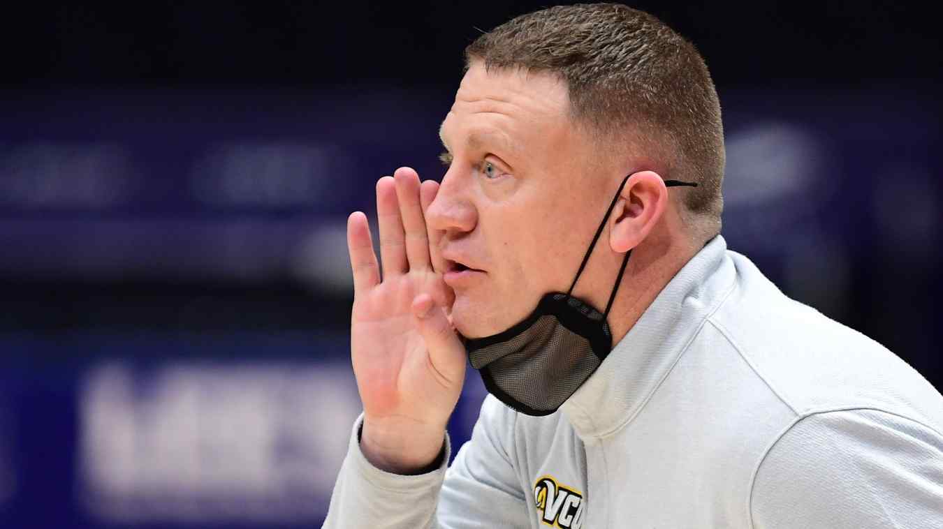 How to Watch Manhattan vs VCU Basketball Game Online