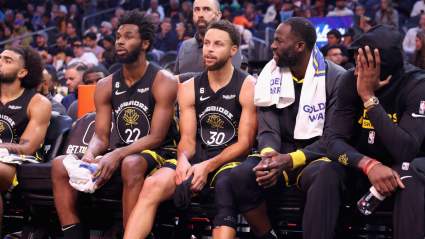 Warriors’ Stephen Curry Puts Struggling Team on Notice