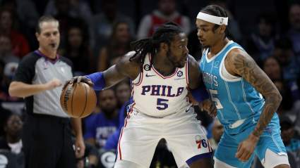 Sixers Tough Guy Gets Into Shouting Match With Hornets Fan During Loss