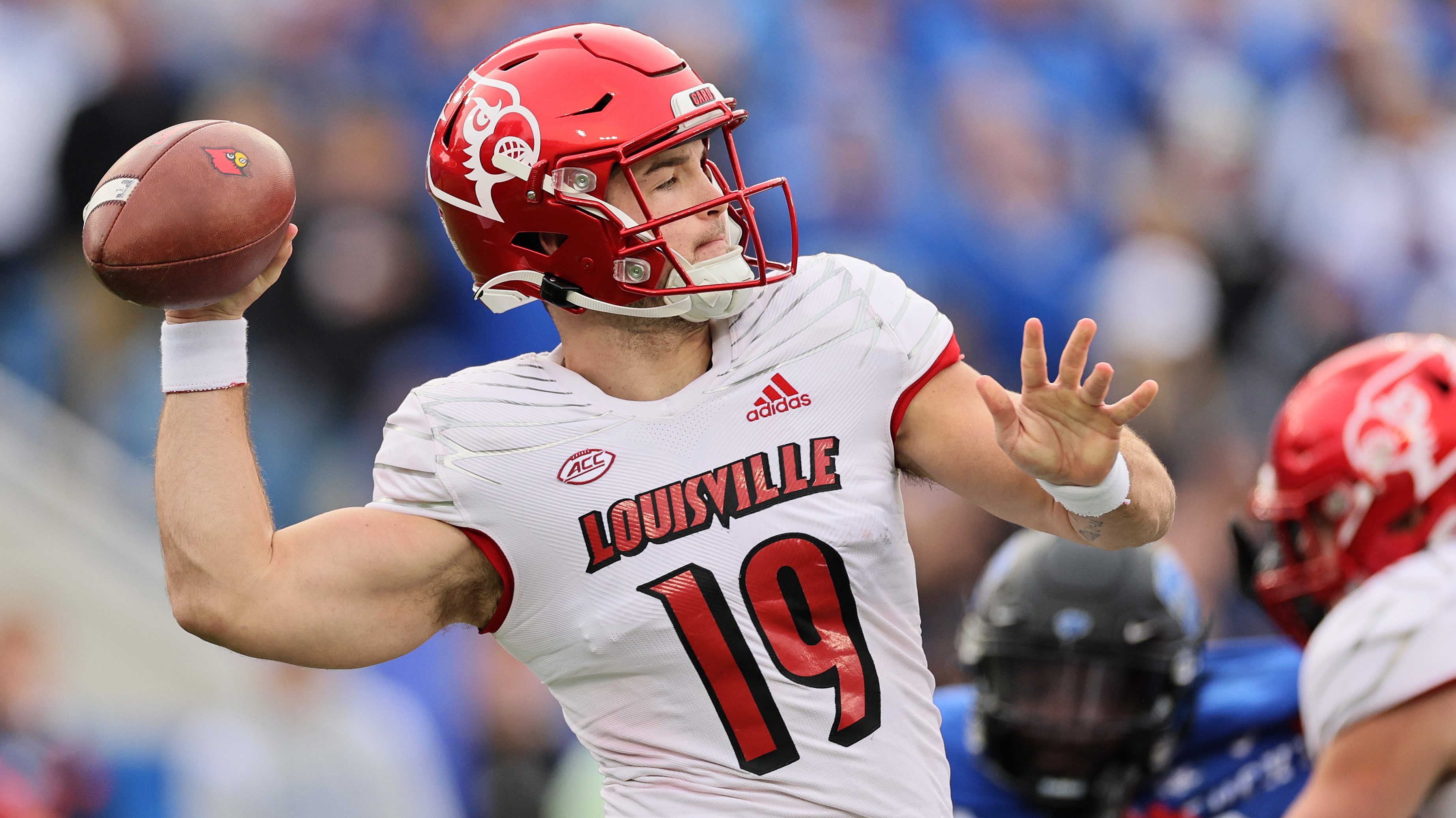 Former Patriot Branch coaches Louisville football to Fenway Bowl win