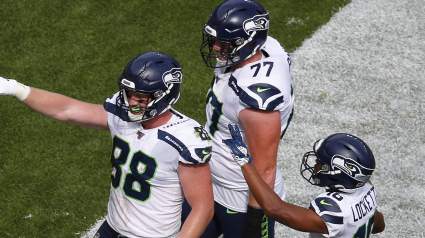 NFC Foe Poaches Speedy Seahawks WR With SEA Starter Likely Out for Season