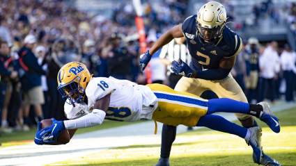 49ers Adding Son of 5-Time Pro Bowler, Ex-DPOY Winner: Report