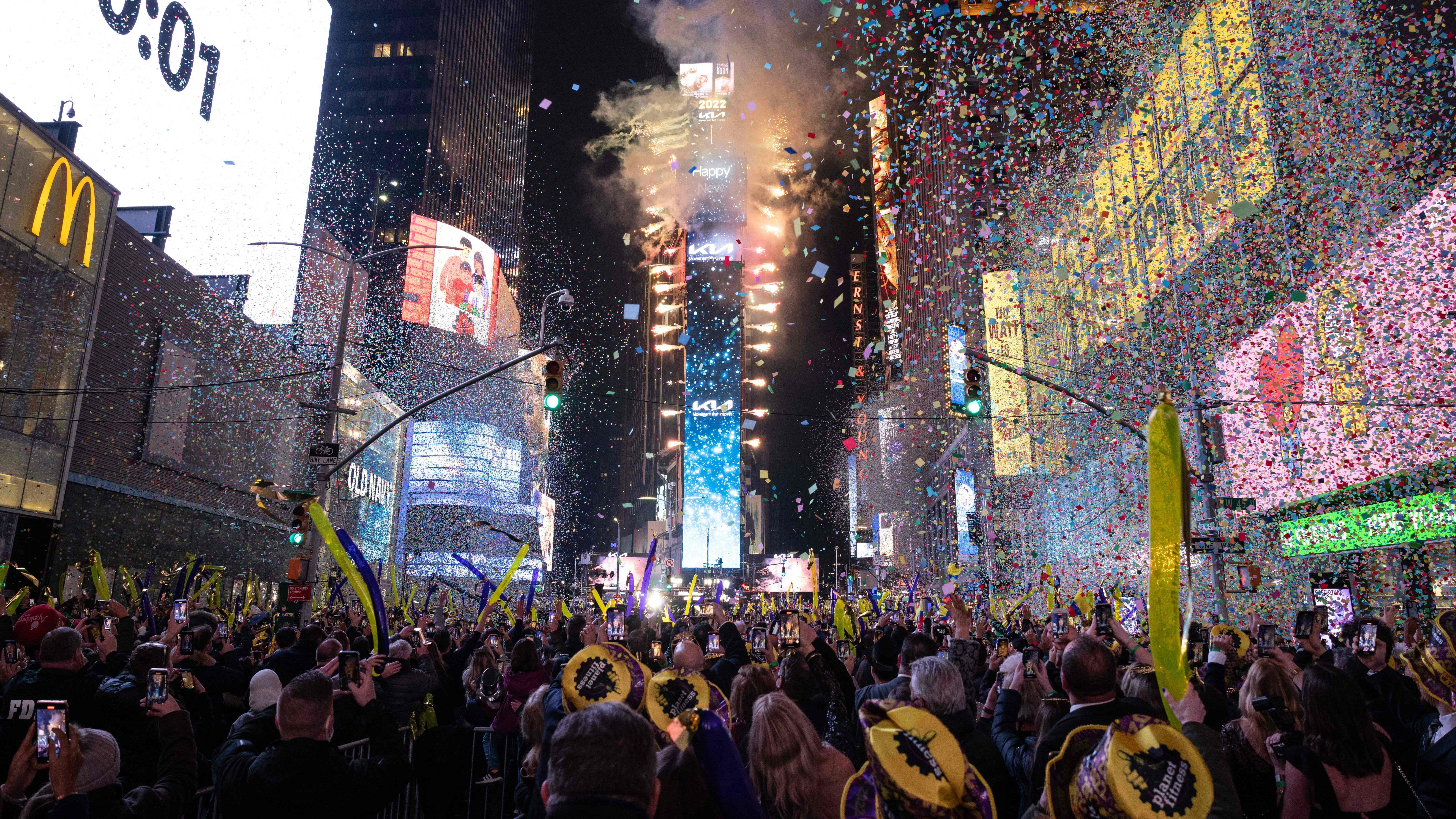 Dick Clark's New Year's Eve Hosts & Performers 2022-2023