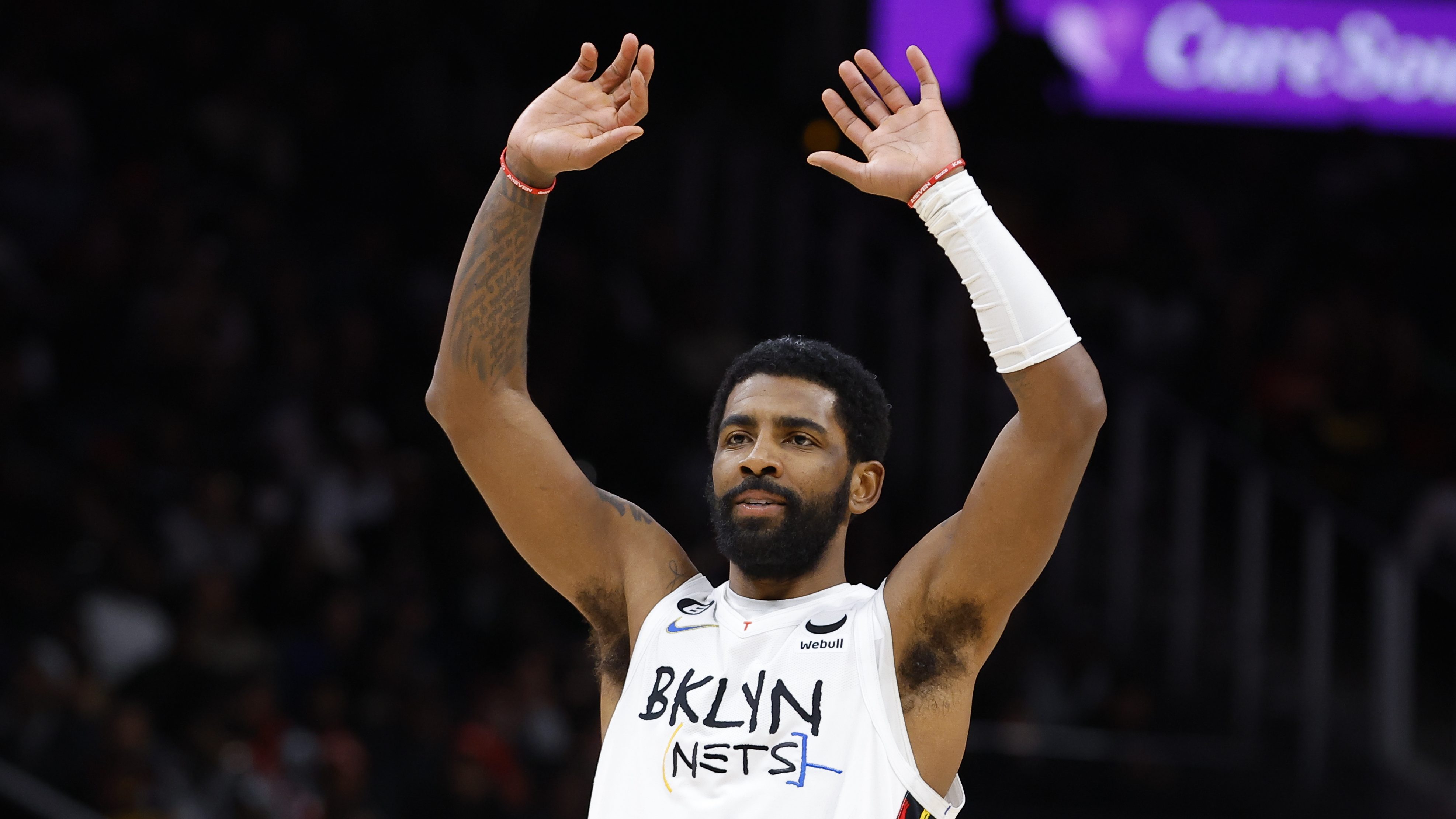 Kyrie Irving quietly assumes the role of leader - NetsDaily