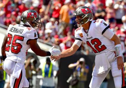 Bucs RB Giovani Bernard’s Viral Interview Mix-Up Draws Strong Reactions on Twitter