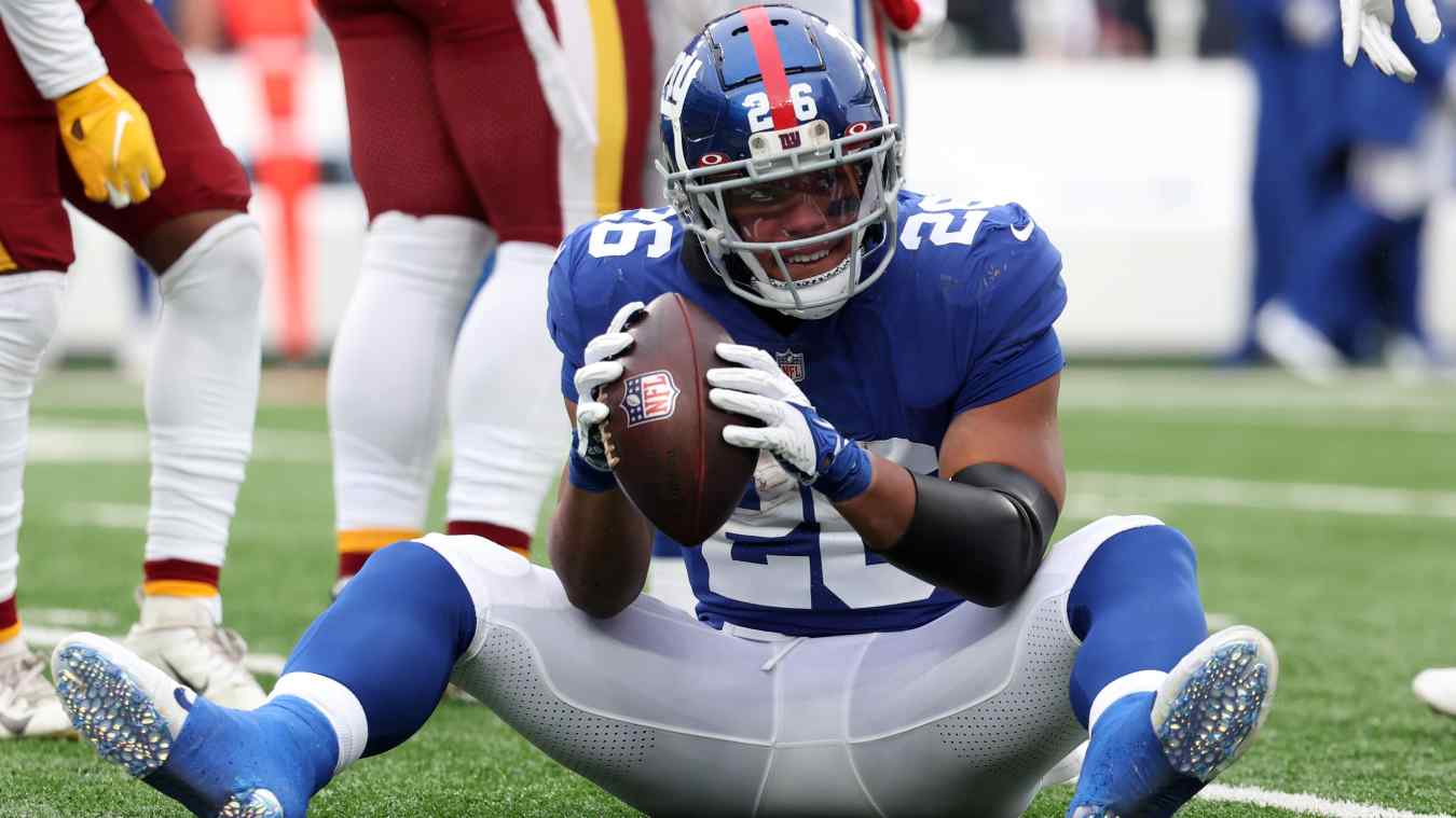 Giants' Saquon Barkley Named Pro Comp. for 'DoItAll' RB