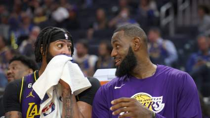 Lakers Among Favorites to Land $215.2 Million 2-Time All-Star