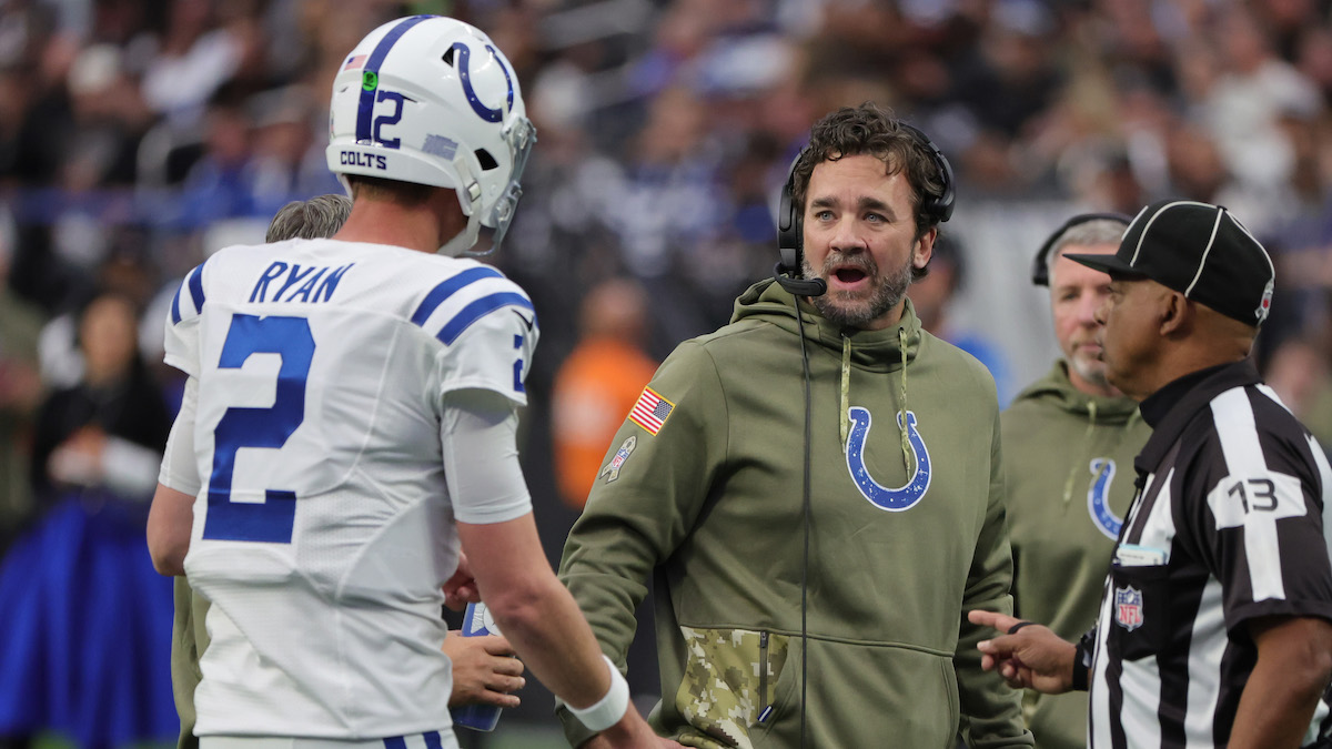 Colts' Jeff Saturday Puts Team On Notice, Makes Decision At QB