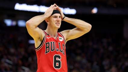 Bulls Could Lose Fan-Favorite Starter to Defending Champion Warriors
