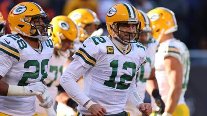 Aaron Rodgers Trolls Bears Fans After Game-Ending Touchdown