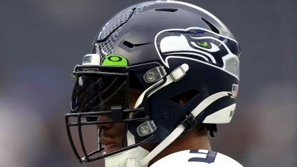 Seahawks Sign ‘Physical’ Running Back Amid Ken Walker’s Injury News
