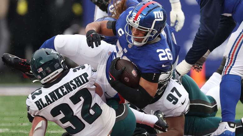 Giants' Saquon Barkley questionable vs Eagles due to neck injury