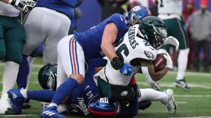 Giants’ Unit Blasted for ‘Embarrassing Lack of Effort’ vs. Eagles