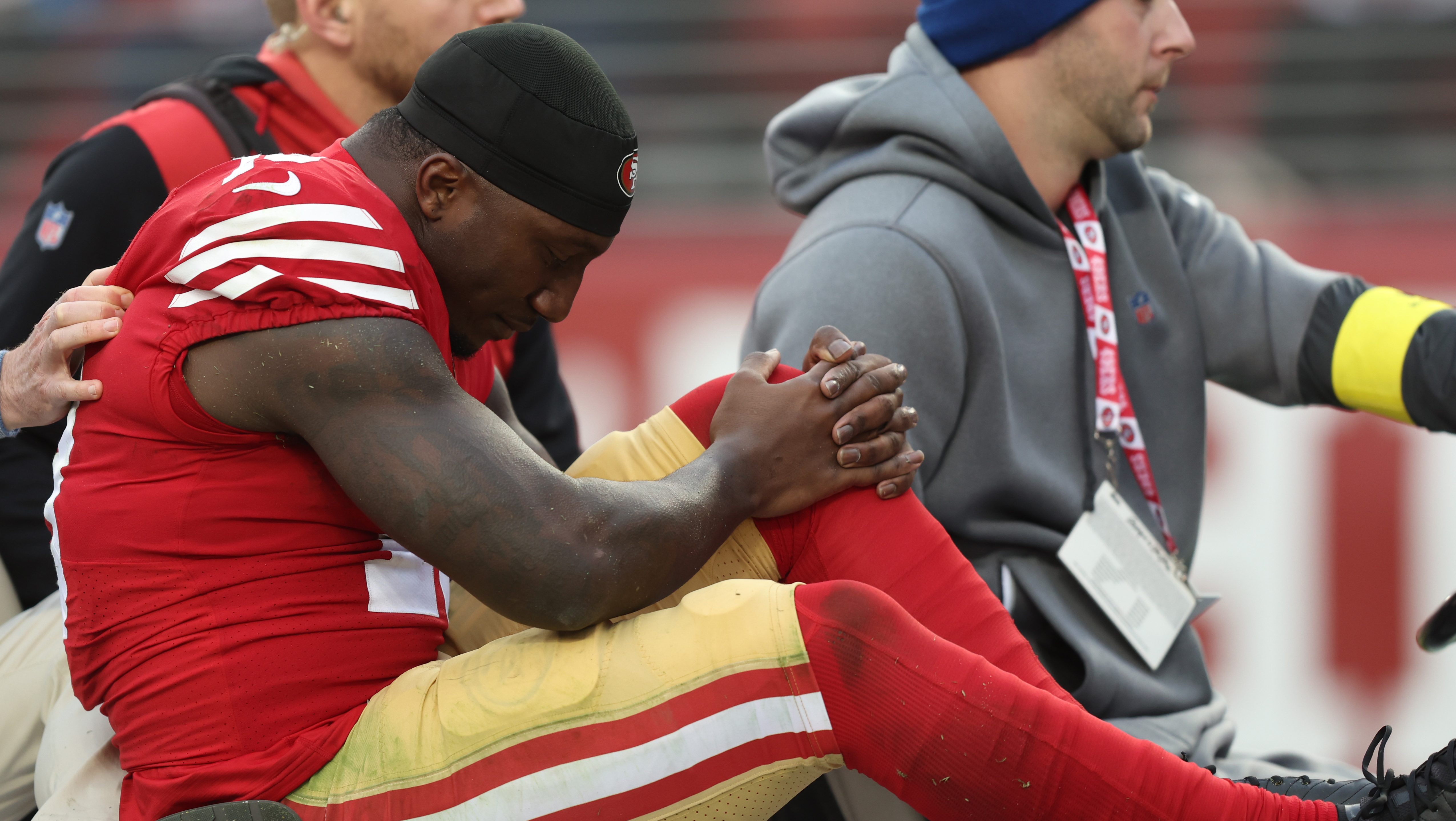 49ers' Deebo Samuel Breaks Silence On Injury, Issues Apology