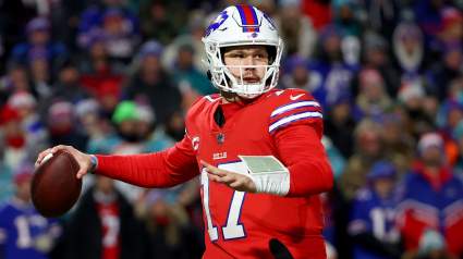 Bills QB Josh Allen Has Setback With Elbow Injury Ahead of Week 16