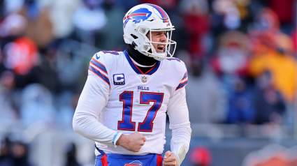 Josh Allen Took Shot at AFC East QBs in Epic Recruitment Text to Von Miller