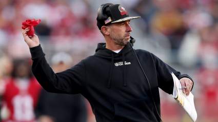 49ers’ Kyle Shanahan Sounds Off on Polarizing Raiders Benching