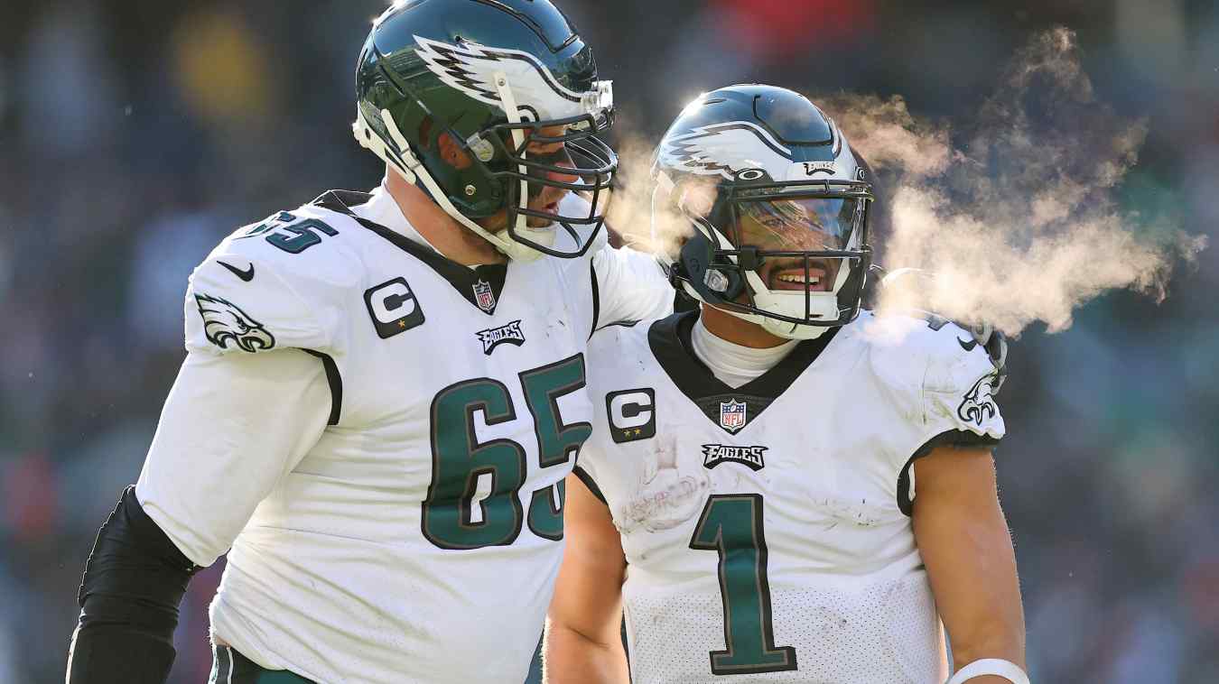 Eagles QB Jalen Hurts Goes Nuclear on Bears, Nears Insane NFL Record