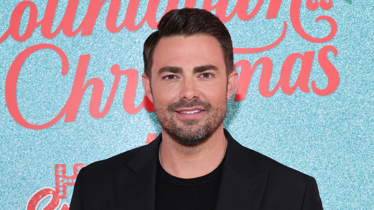 Jonathan Bennett Gushes Over Former Co-Star | Heavy.com