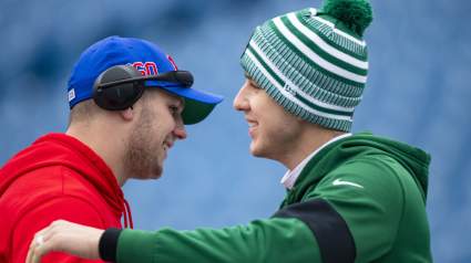 Jets QB Mike White Trolls Media With Hilarious Bills Response [LOOK]
