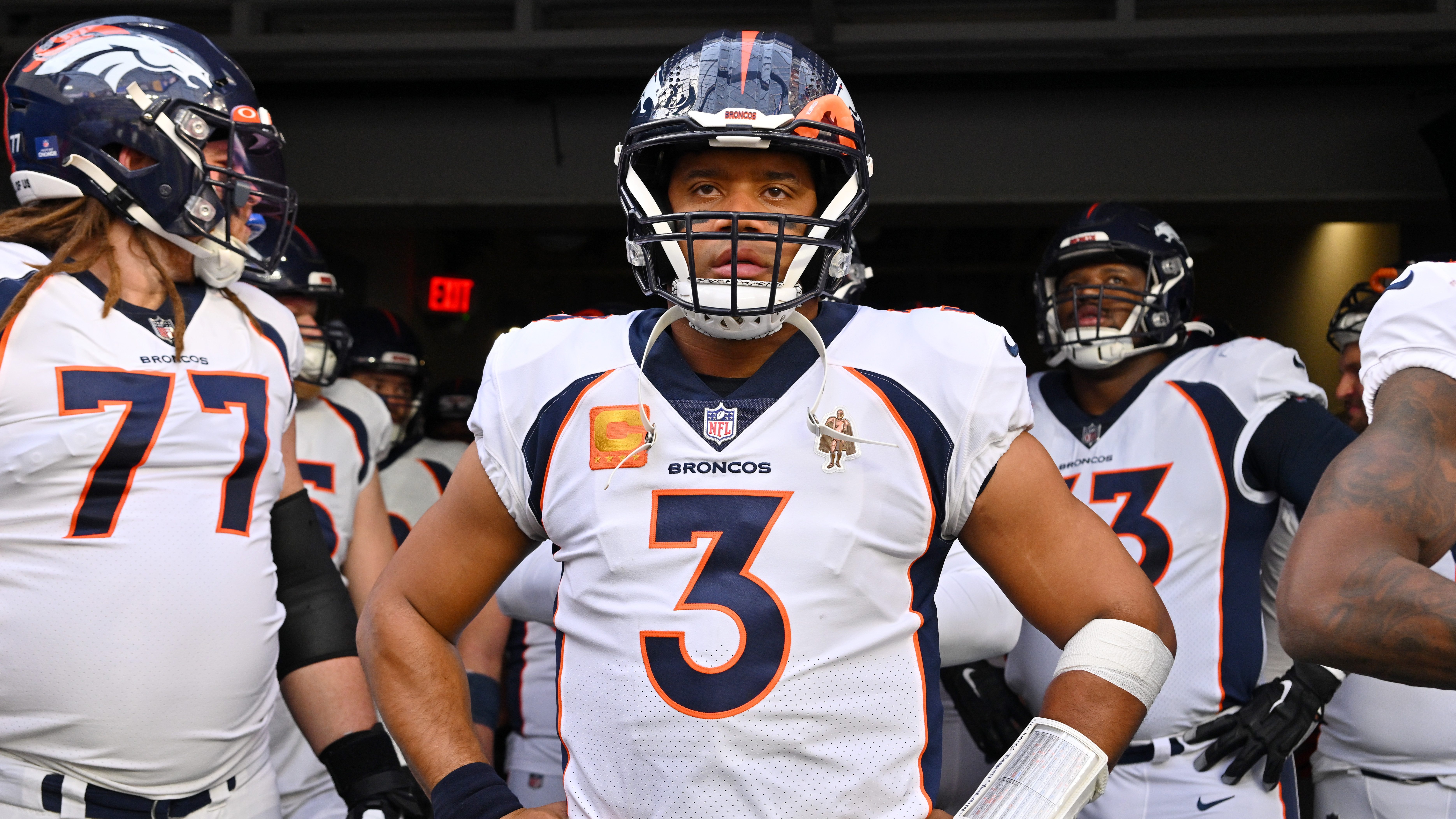 Denver Broncos: Russell Wilson, Nathaniel Hackett are 'really tight'