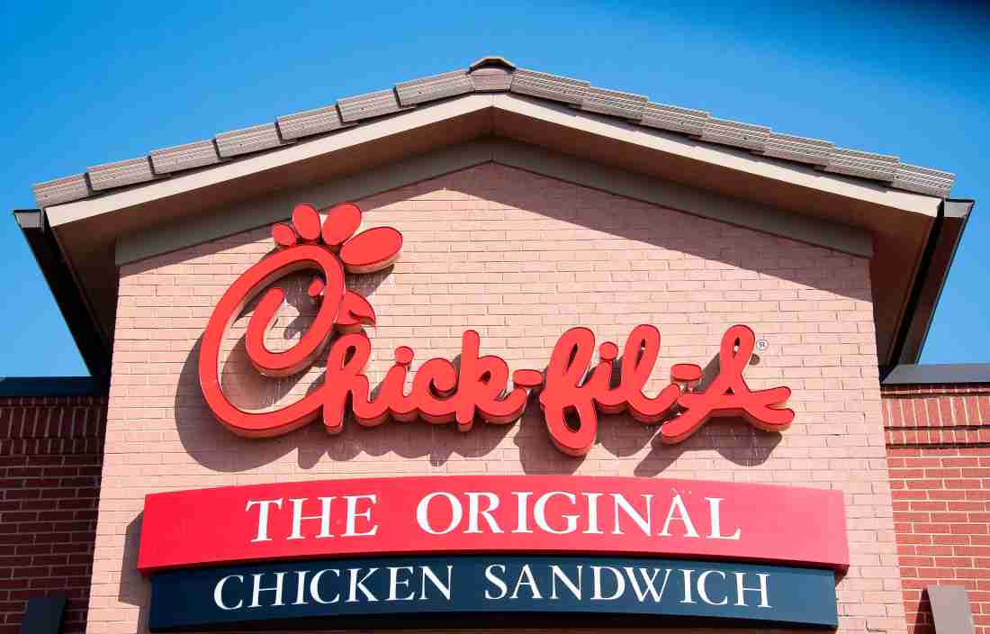 Is ChickfilA Open Christmas Day & Christmas Eve 2022?