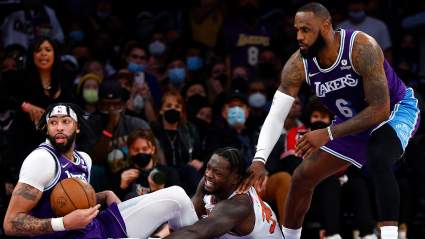 Lakers Interested in Adding Pair of Knicks in Trade: Report