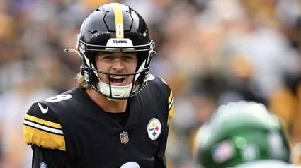 Steelers Urged to Reunite with Ex-QB to Help Kenny Pickett