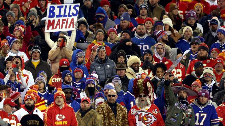Chiefs, Bills fans
