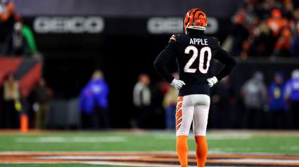 Bills Fans Mock Eli Apple, Bengals After Loss to Chiefs in AFCCG