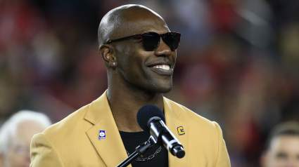Cowboys Legend Terrell Owens Amplifies Comeback Effort With Video