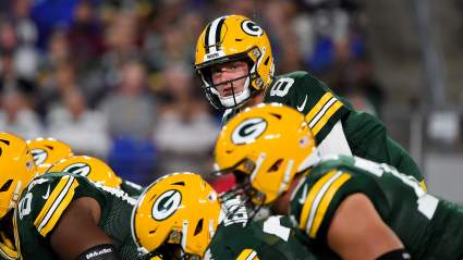 Former Packers Quarterback Takes Over for NFC North Rival