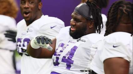 Bears Urged to Sign Game-Wrecking Defender Away From Rival