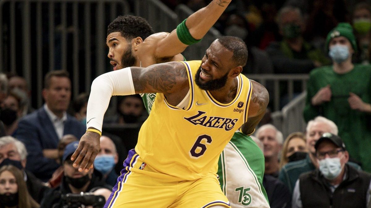 LeBron James Publicly Calls Out Jayson Tatum After Controversial ...