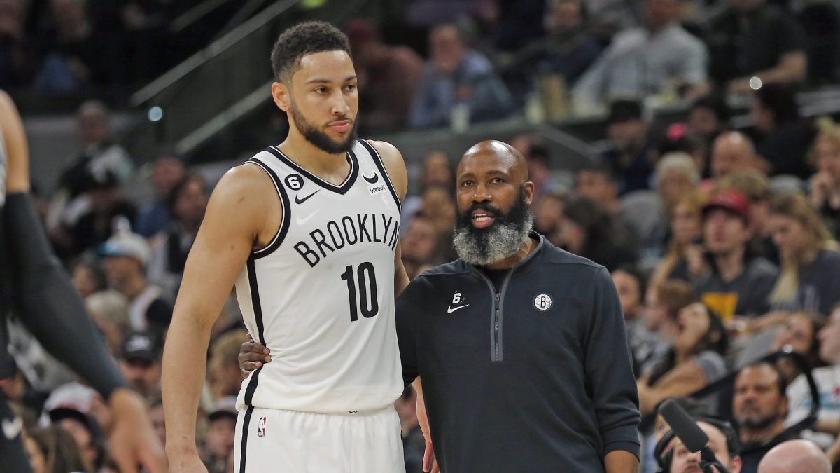 Nets sign head coach Jacque Vaughn to contract extension through