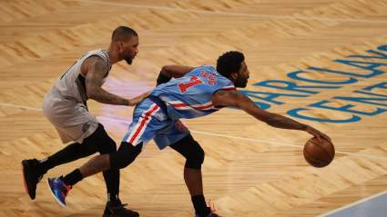 $230 Million Superstar Point Guard Predicted to Sign With Lakers
