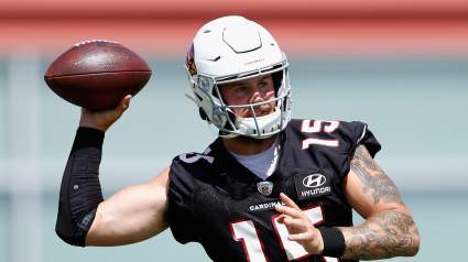 Jets Sign ‘Athletic’ 28-Year-Old QB to New Contract
