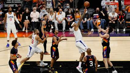 Lakers Bringing in 4-Time All-Star for a Workout After Recent Plea: Report