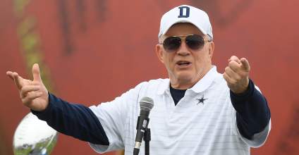 Cowboys WR Projected to Receive $12.5 Million Contract in 2023