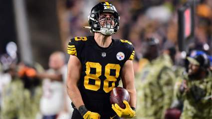 Pat Freiermuth Sends Message to Steelers’ 6-Foot-7 Tight End