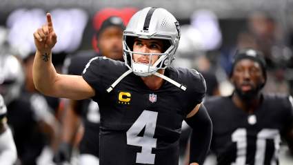 AFC Coach Predicting Derek Carr to Land With Brother’s Former Team