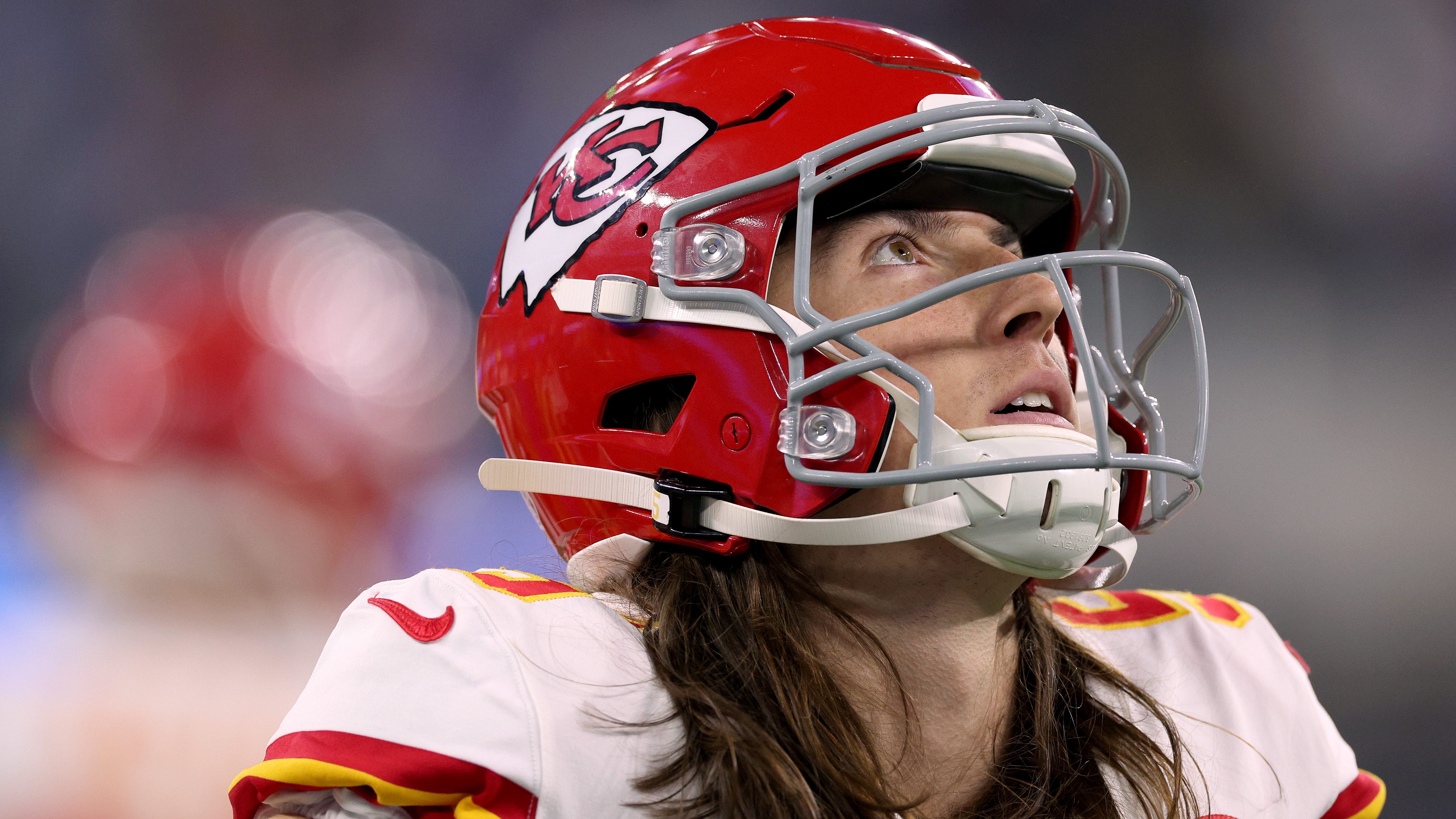 Chiefs' Harrison Butker defends Tommy Townsend amid holder controversy -  Arrowhead Pride